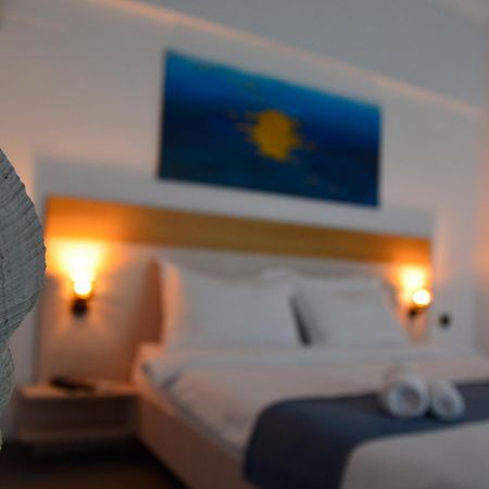 Deja Blue - Adult Only Hotel Sfantu Gheorghe  Ngoại thất bức ảnh