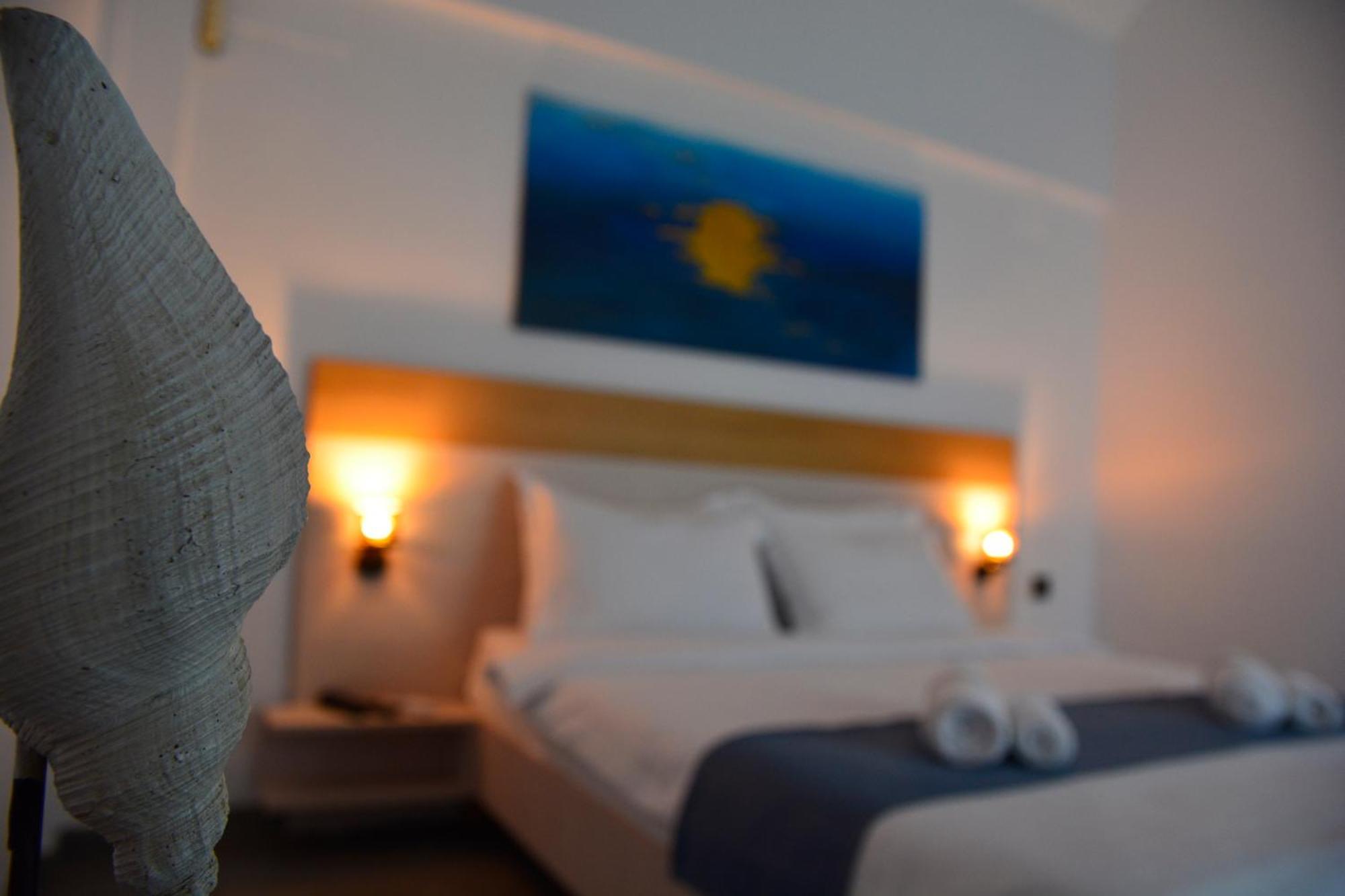 Deja Blue - Adult Only Hotel Sfantu Gheorghe  Ngoại thất bức ảnh